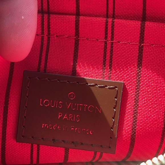 Authentic Louis Vuitton handbag - Picture 6 of 10